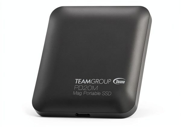 TeamGroup MagSafe SSD 2TB Ultra Thin iPhone 15 Storage-1