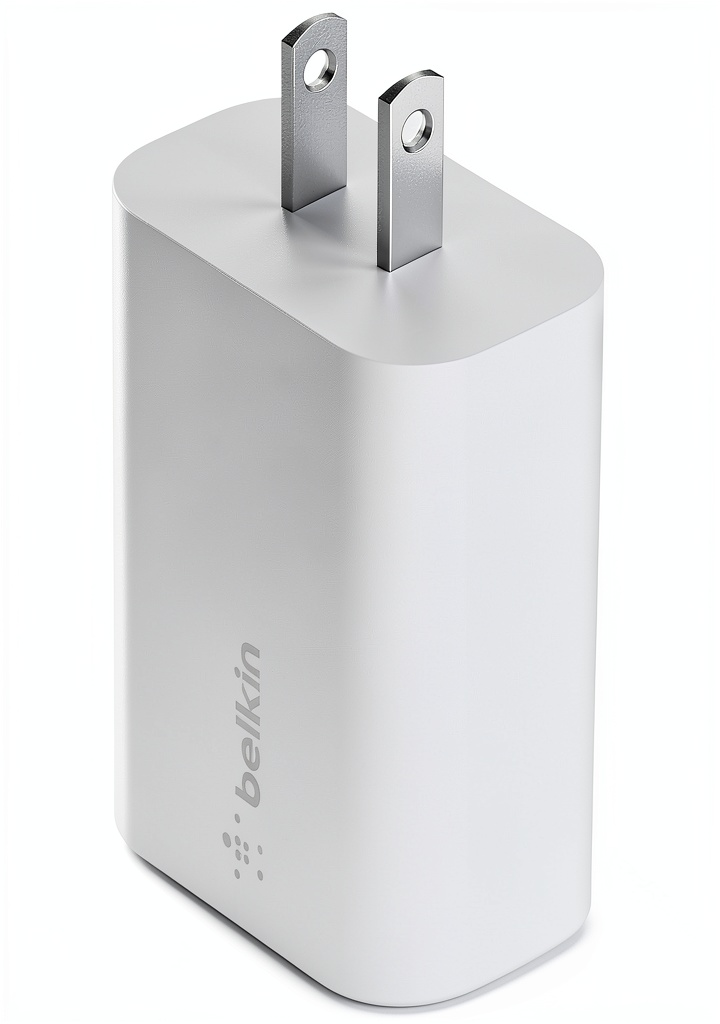 Unboxing and first‑use of 25W USB‑C PD 3.0 PPS Wall Charger on a wooden desk